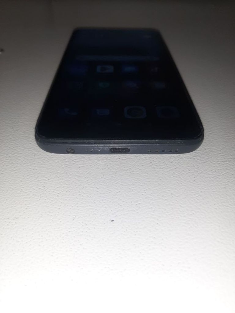 Xiaomi Redmi 8 4/64GB Blue Код:01-200844750. Изображение 11