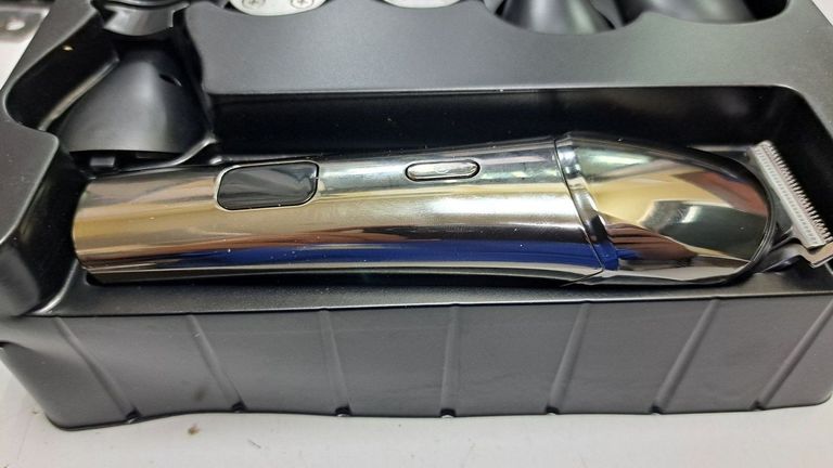 Оголошення Без Виробника 105448 super washable grooming kit Б/У