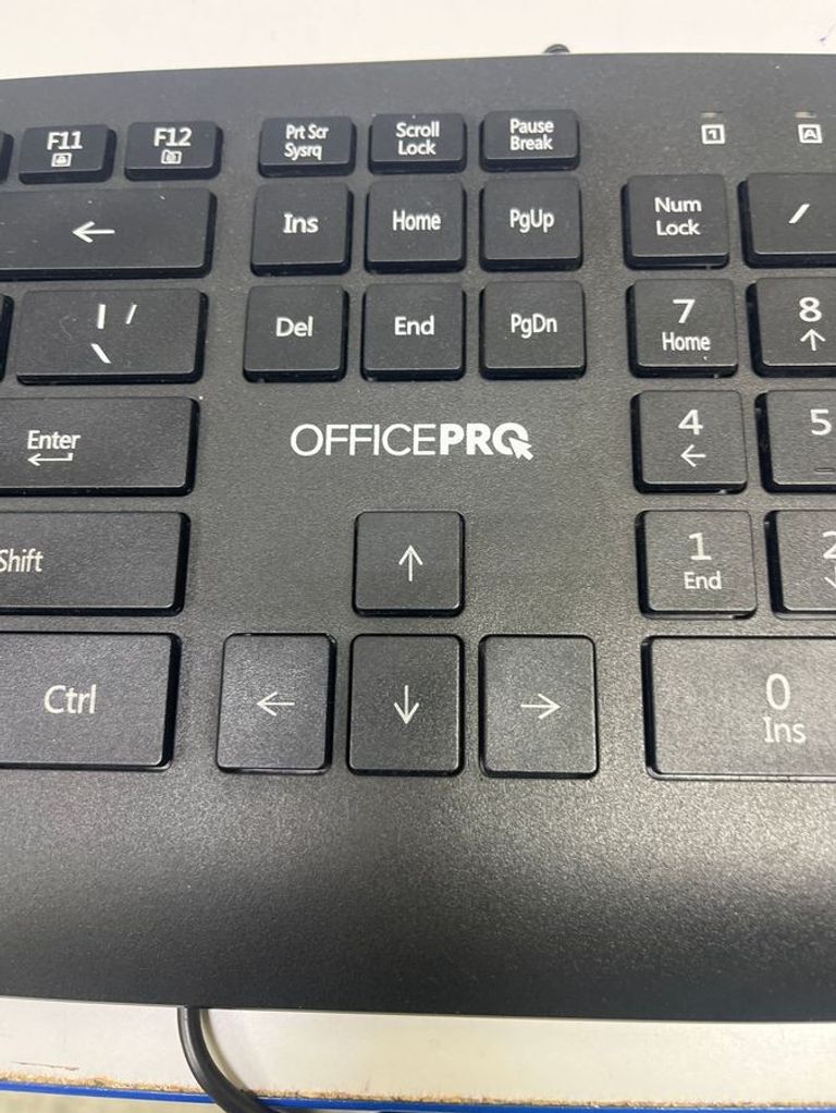 Оголошення Officepro SK360 Black Б/У