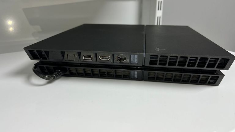 Розпродаж Sony playstation 4 1tb, продавець Техноскарб