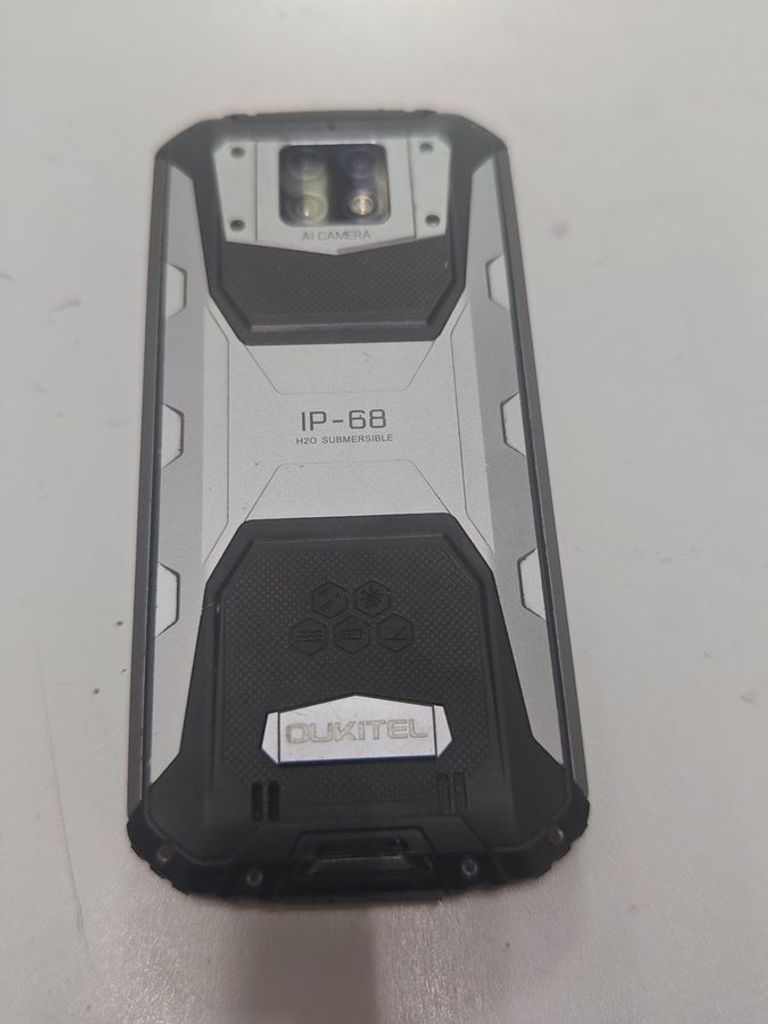 Купити Oukitel WP6 6/128GB Black Б/У