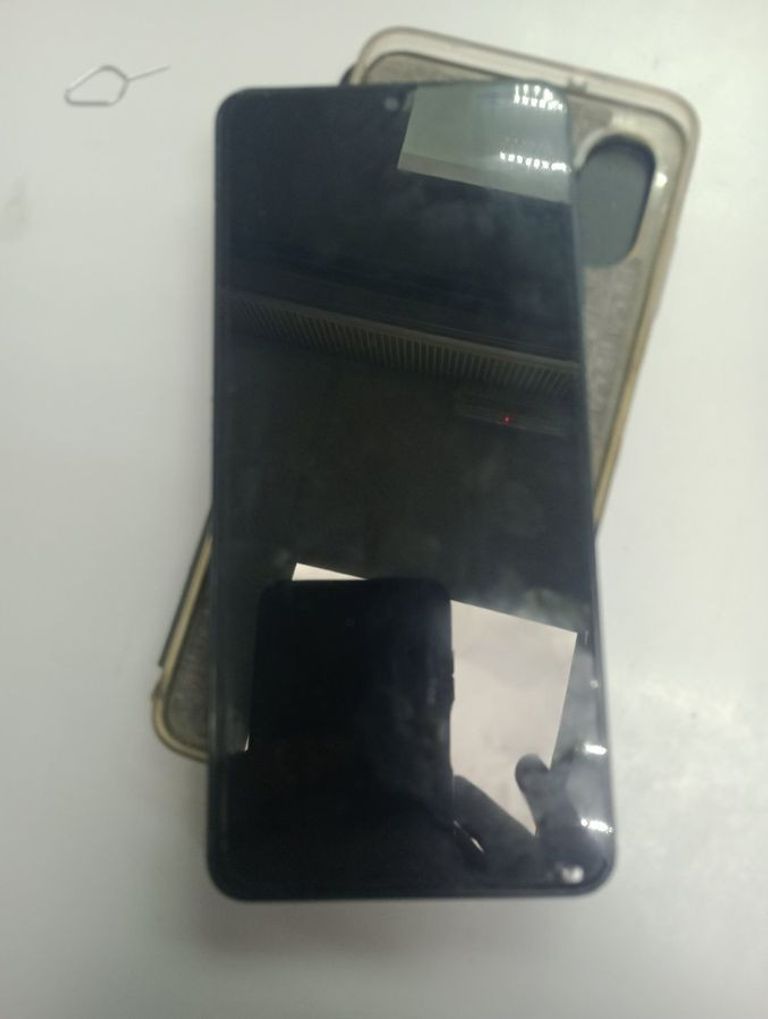 Оголошення Samsung galaxy a06 4/128gb Б/У