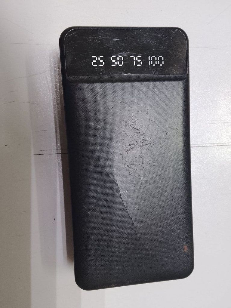 Купить Xo pr163 with emergency lighting 20000mah Б/У