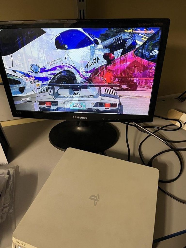 Купить Sony playstation 4 slim 500gb Б/У