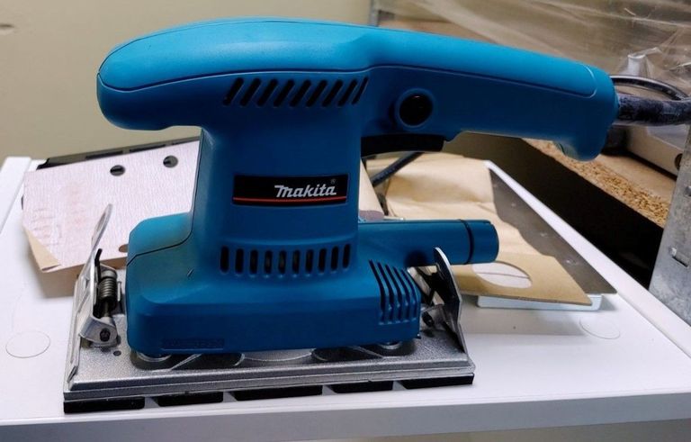 Купити Makita bo3700 Б/У