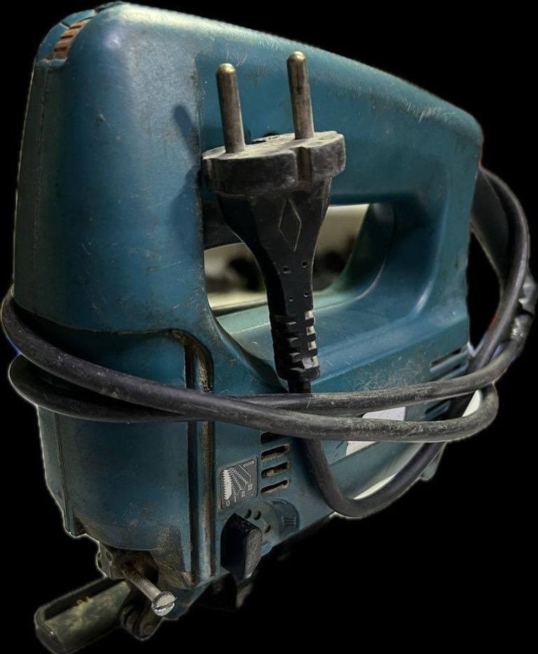 Оголошення Makita 4324 Б/У