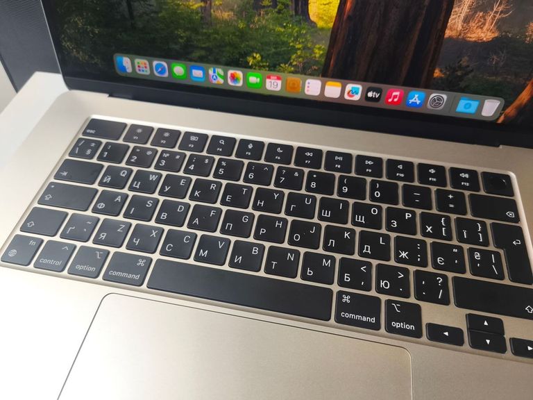 Дешево Apple macbook air 15" m3 2024 з ломбарду