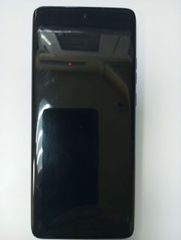 Купити Motorola edge 40 neo 12/256gb Б/У