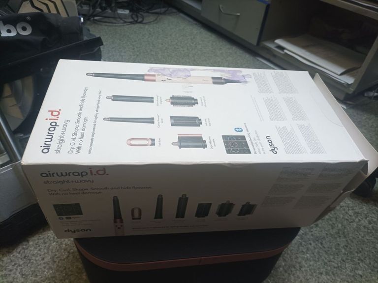 Купити Dyson HS08 Airwrap i.d. Straight+Wavy Strawberry Bronze/Blush Pink (560810-01) Б/У