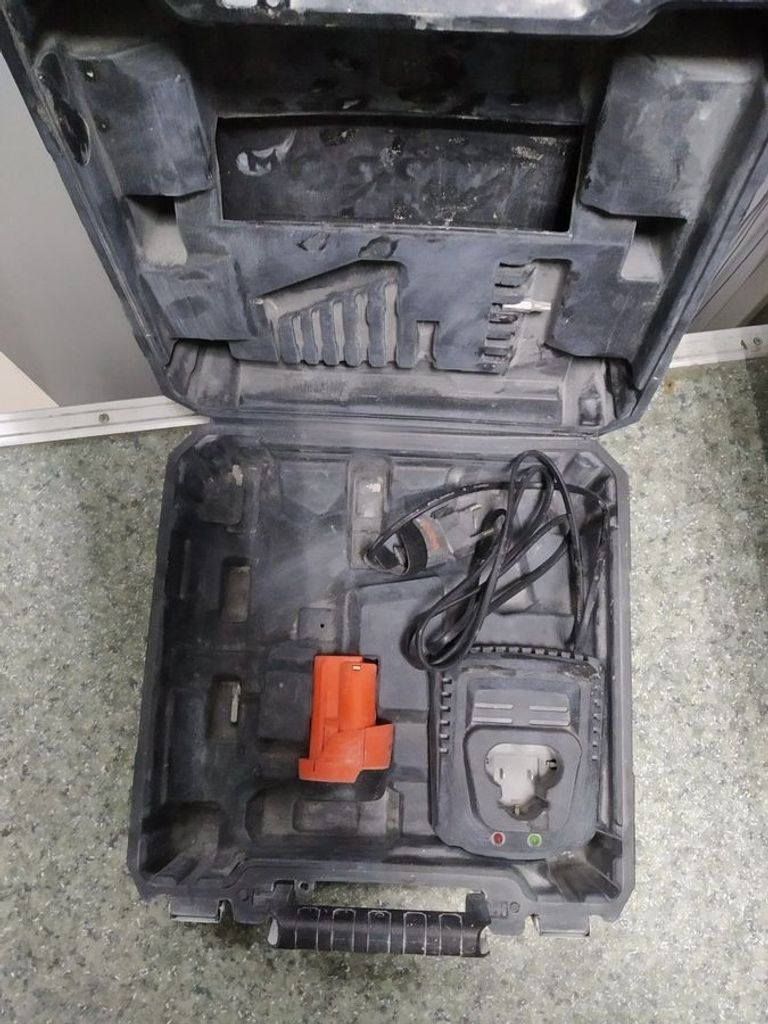 Дешево Dnipro-M cd-12qx з ломбарду