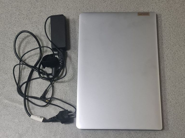 Розпродаж Lenovo 15/ryzen 3 7320u ddr5/16gb ddr5/hdd *відсутній/ssd 512 gb/*інтегрована, продавець Техноскарб
