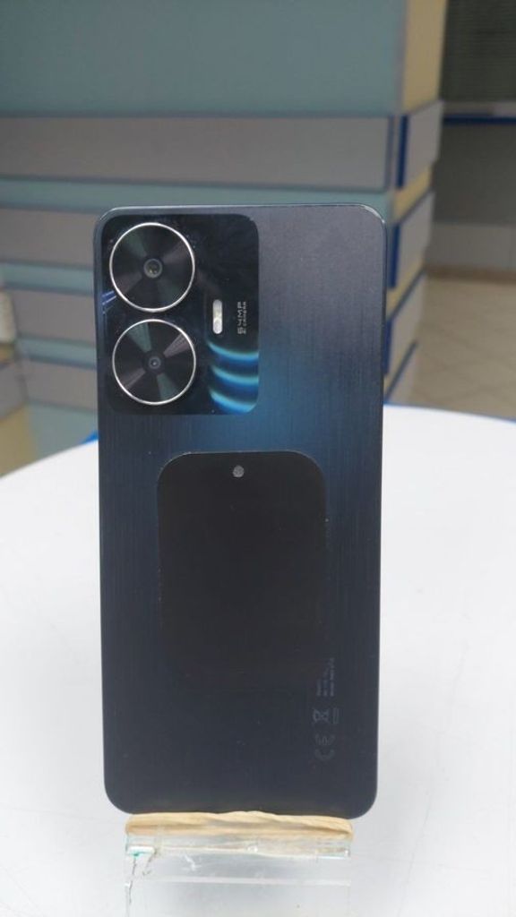 Дешиво Realme c55 8/256gb с ломбарда