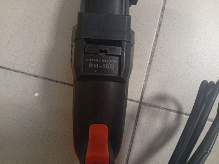 Дешево Dnipro-M rh-100 з ломбарду