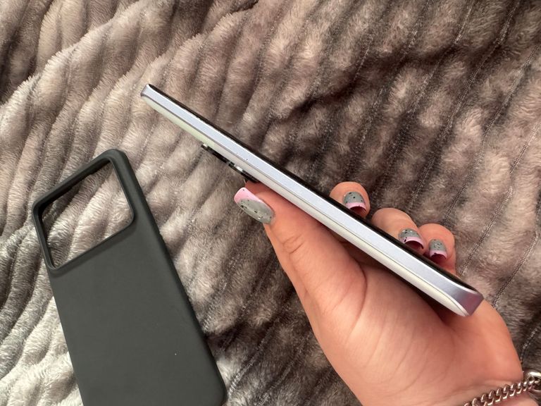 Xiaomi Redmi Note 13 Pro+ 8/256GB Aurora Purple Код:null. Изображение 4