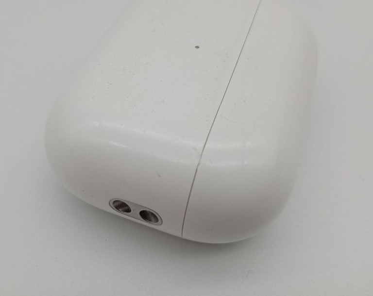 Купить Apple airpods pro 2nd generation magsafe Б/У