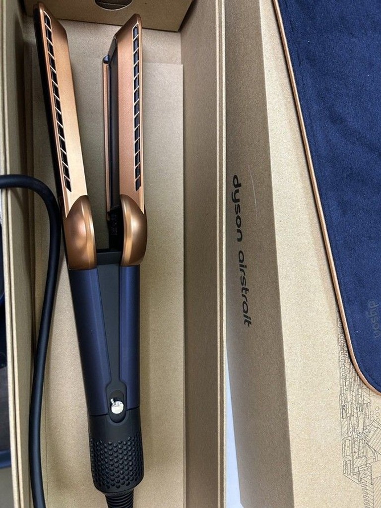 Дешево Dyson airstrait ht01 prussian/rich copper з ломбарду