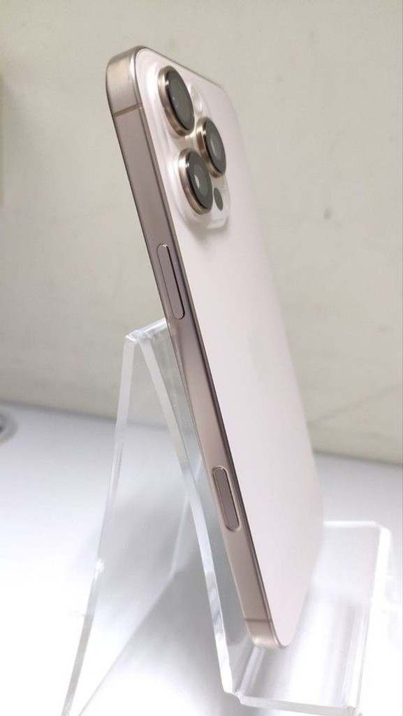 Дешиво Apple iphone 16 pro max 256gb с ломбарда