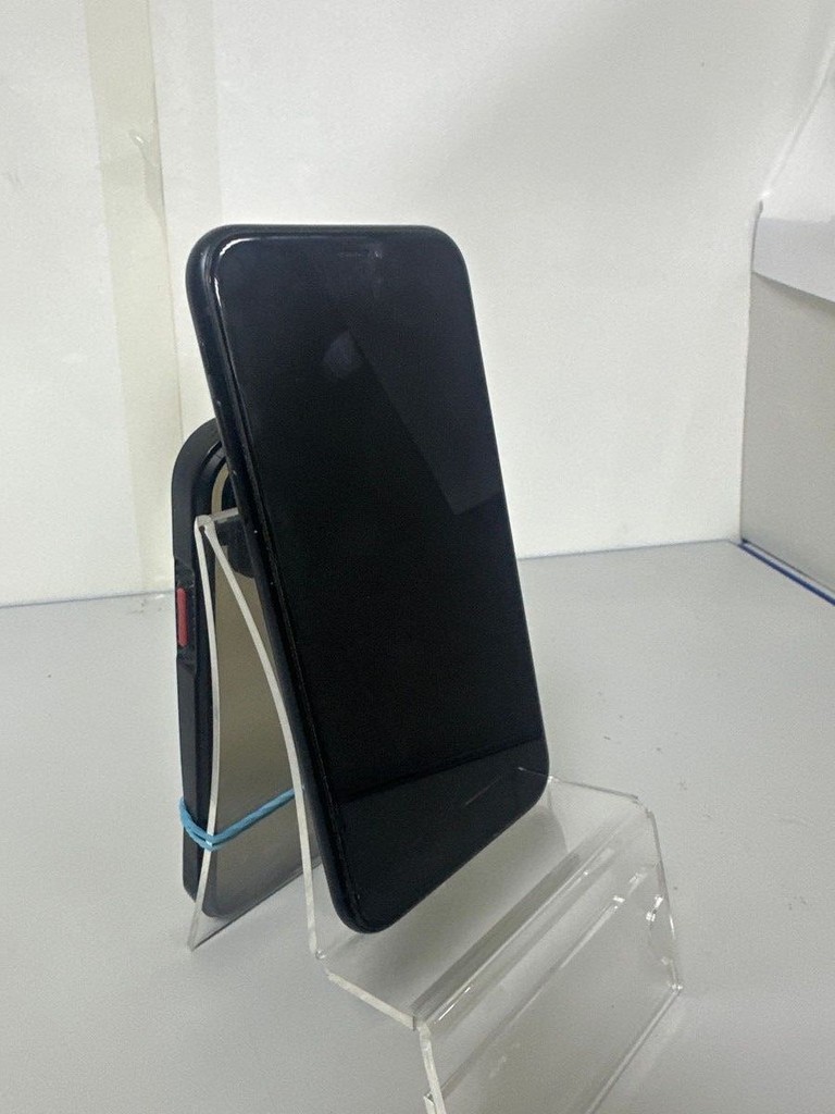 Дешево Apple iphone xr 128gb з ломбарду