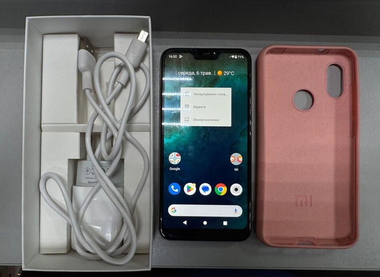 Купити Xiaomi mi a2 lite 2/32gb Б/У