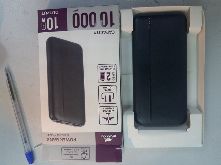 Купити Rivacase VA2031 10000mAh Black Б/У