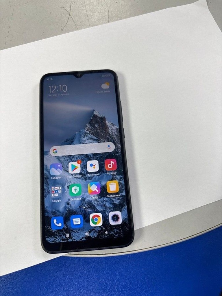 Дешево Xiaomi redmi 9a 2/32gb з ломбарду