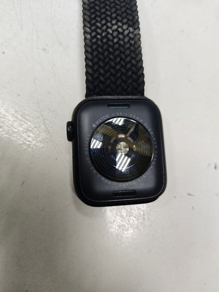 Оголошення Apple watch se 2 gps 40mm aluminium case Б/У