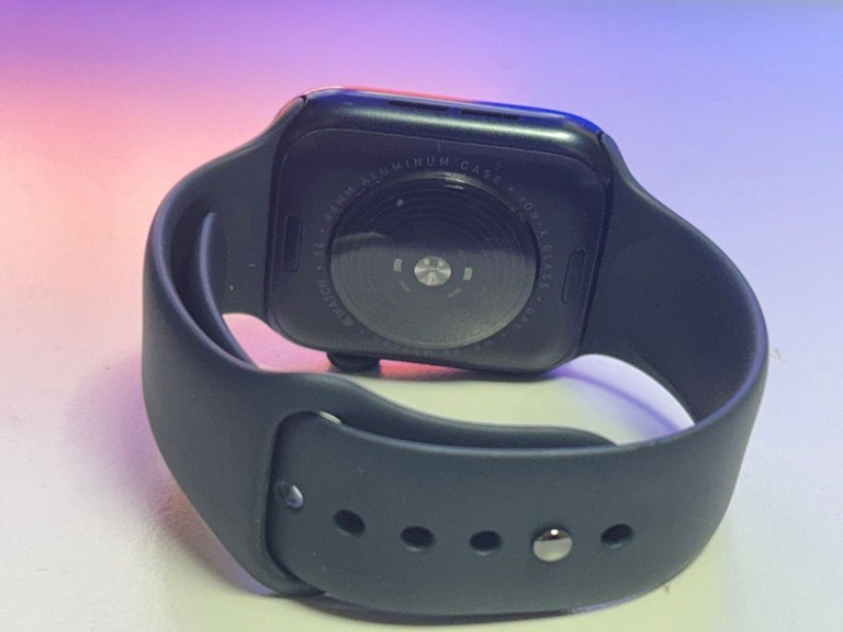 Оголошення Apple watch se 2 gps 44mm aluminium case Б/У