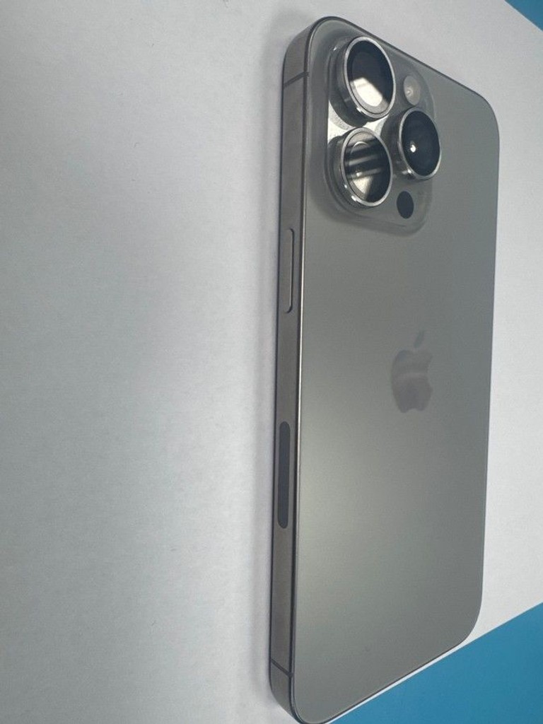 Apple iphone 15 pro max 256gb esim Код:01-200973397. Изображение 7