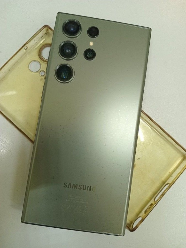 Оголошення Samsung galaxy s23 ultra 12/512gb Б/У
