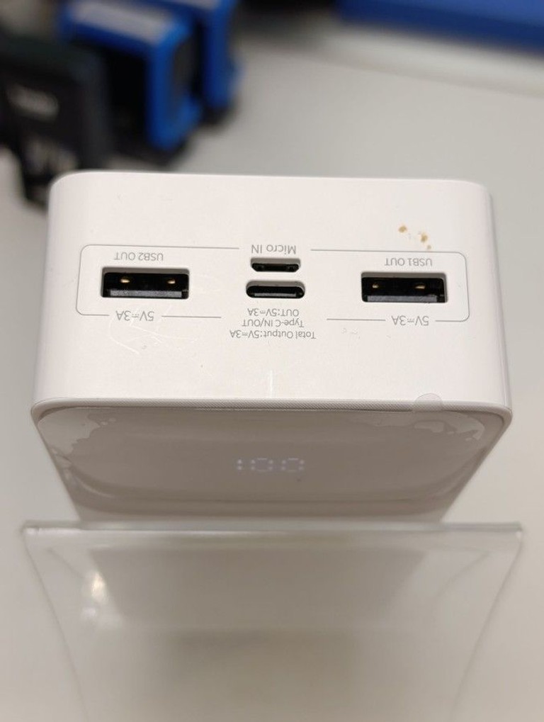 Розпродаж Baseus 30000 mah ppbd30 15w, продавець Техноскарб