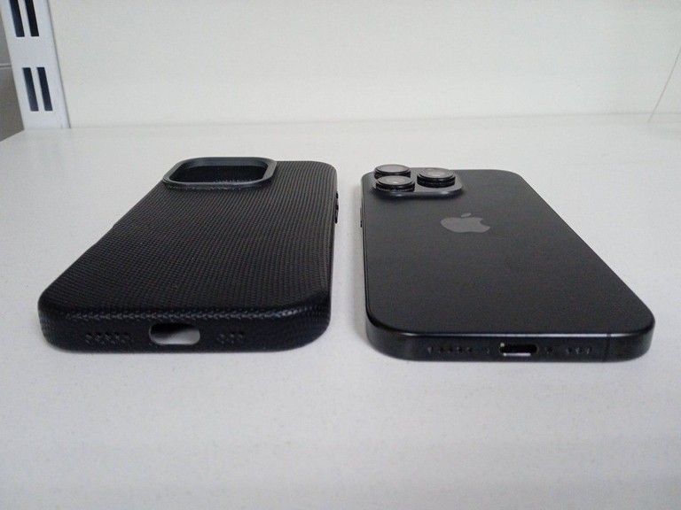 Apple iphone 16 pro 128gb Код:01-200988891. Зображення 10