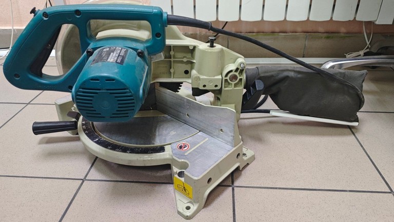 Оголошення Makita ls1040 2008р Б/У