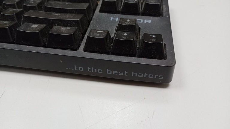 Дешиво Hator rockfall 2 mecha tkl с ломбарда