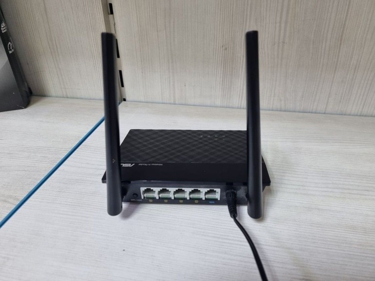 Asus rt-n12+b1 Код:01-201041057. Зображення 5