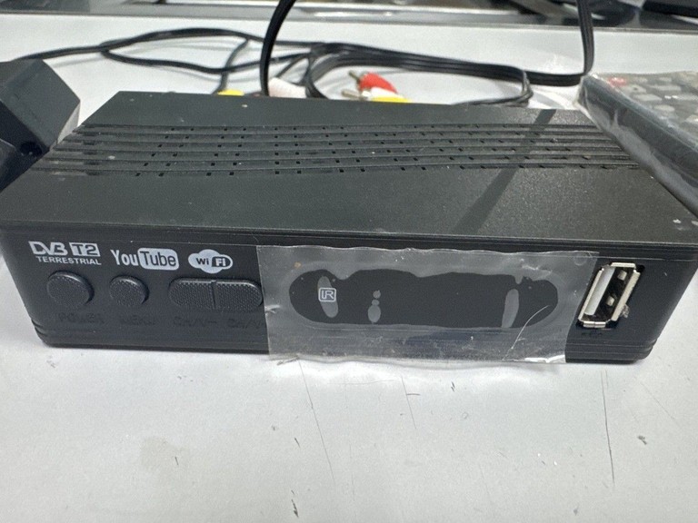 Дешево Terrestrial dvb-t2 з ломбарду