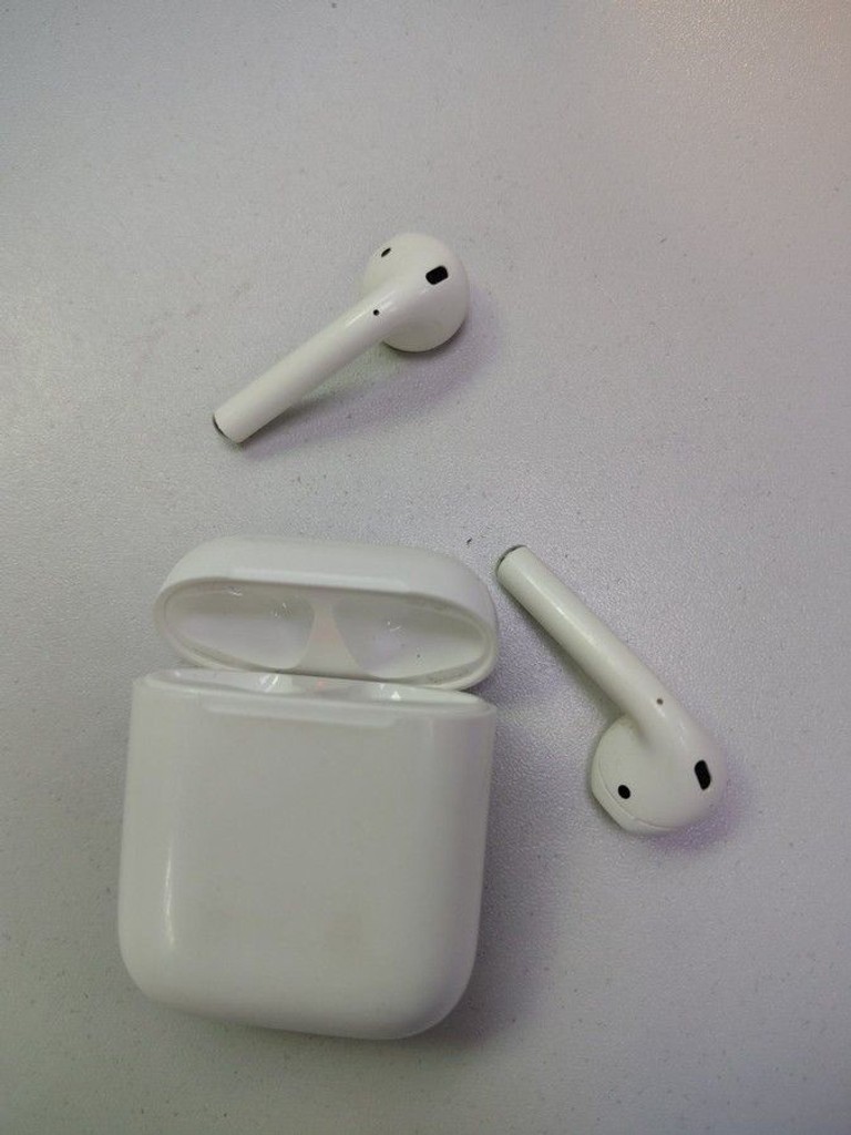 Оголошення Apple airpods 2nd generation a1602, a2031, a2032 Б/У