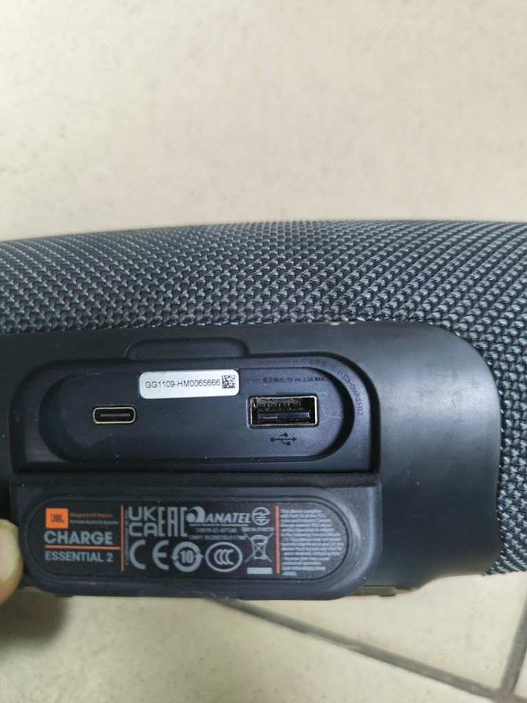 Оголошення Jbl charge essential 2 Б/У