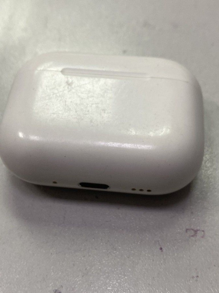 Дешево AirPods Pro 3 з ломбарду