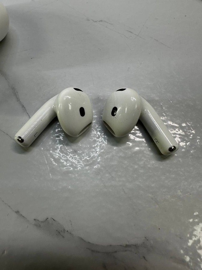 Объявление Apple airpods 4 Б/У