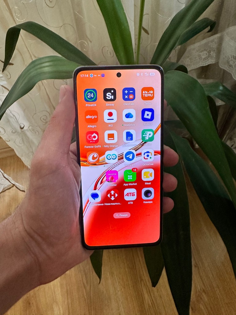 Оголошення Oppo Reno12 F 4G 8/512GB Amber Orange Б/У