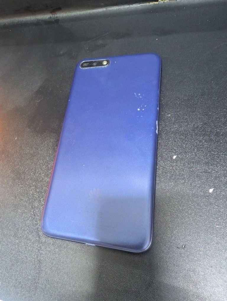 Дешиво Huawei y6 prime 3/32gb с ломбарда