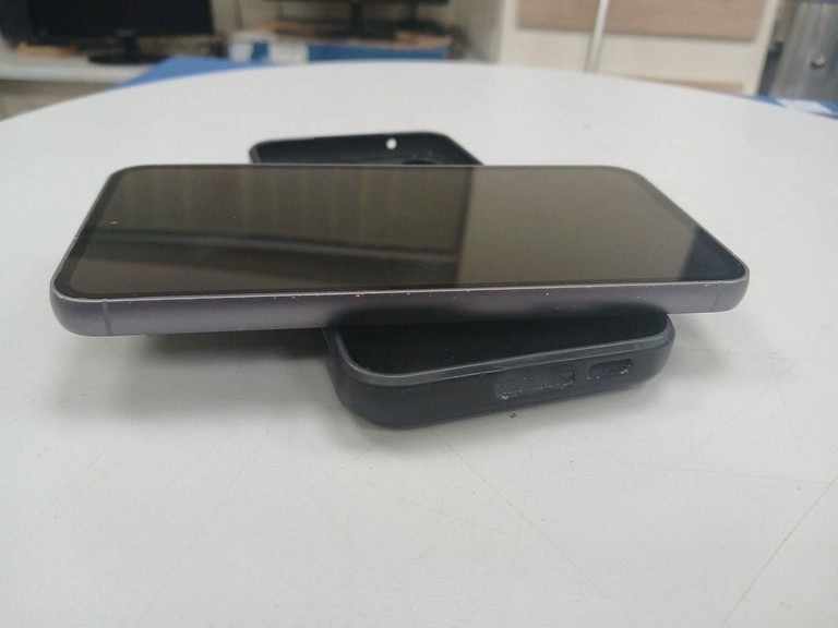 Samsung galaxy s23 fe sm-s7110 8/256gb Код:01-201153945. Изображение 5