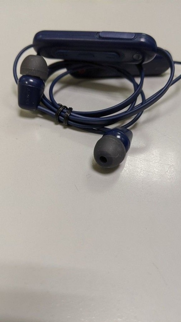 Купить Sony wi-c100 Б/У