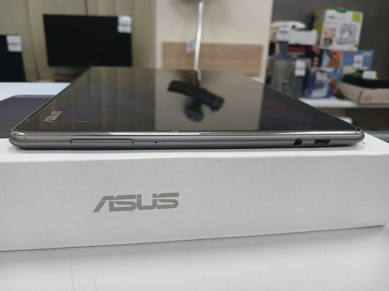 Дешево Asus zenpad 10 2/16gb з ломбарду