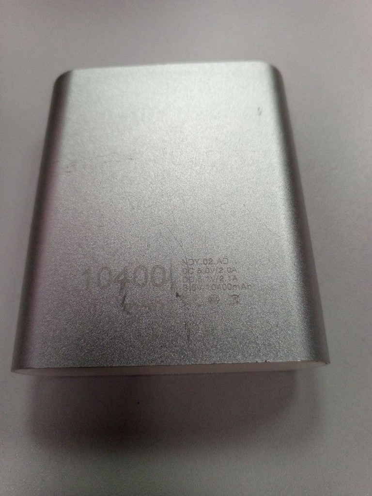Купить Xiaomi 10400mah Б/У