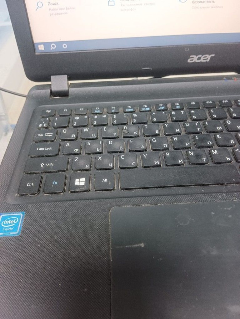 Дешиво Acer 15/celeron n3350 ddr3/4gb ddr3/hdd *відсутній/ssd 120 gb/*інтегрована с ломбарда