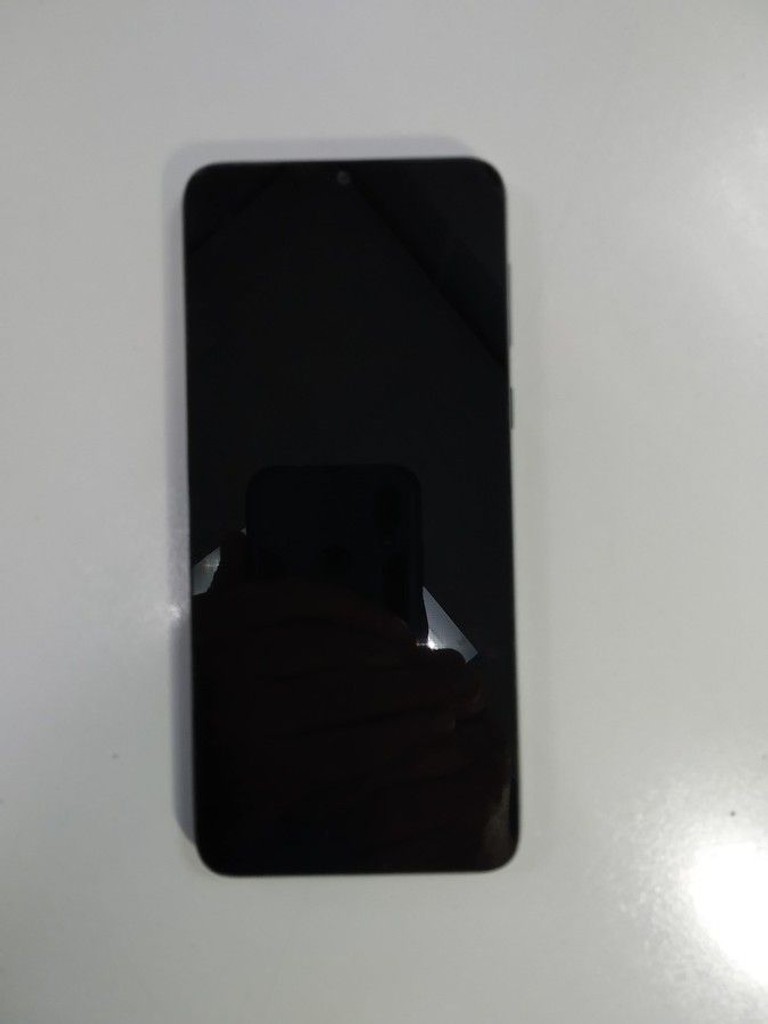 Дешиво Motorola moto e13 2/64gb с ломбарда