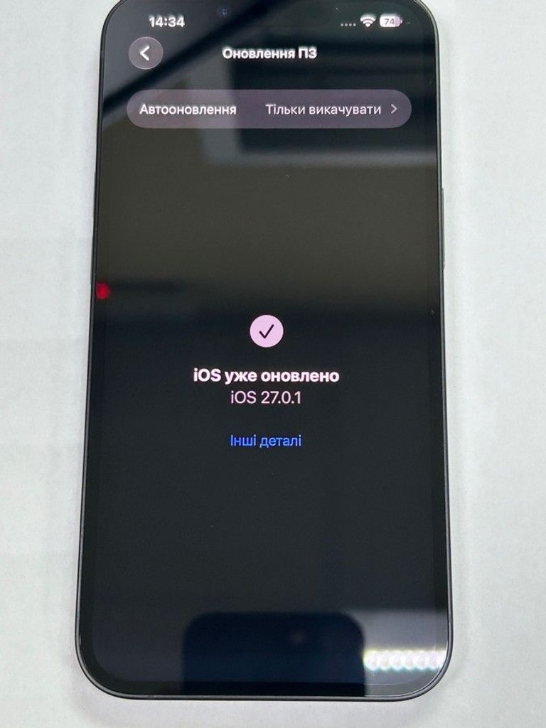 Apple iPhone 16e 128GB Black Код:01-201177769. Изображение 6
