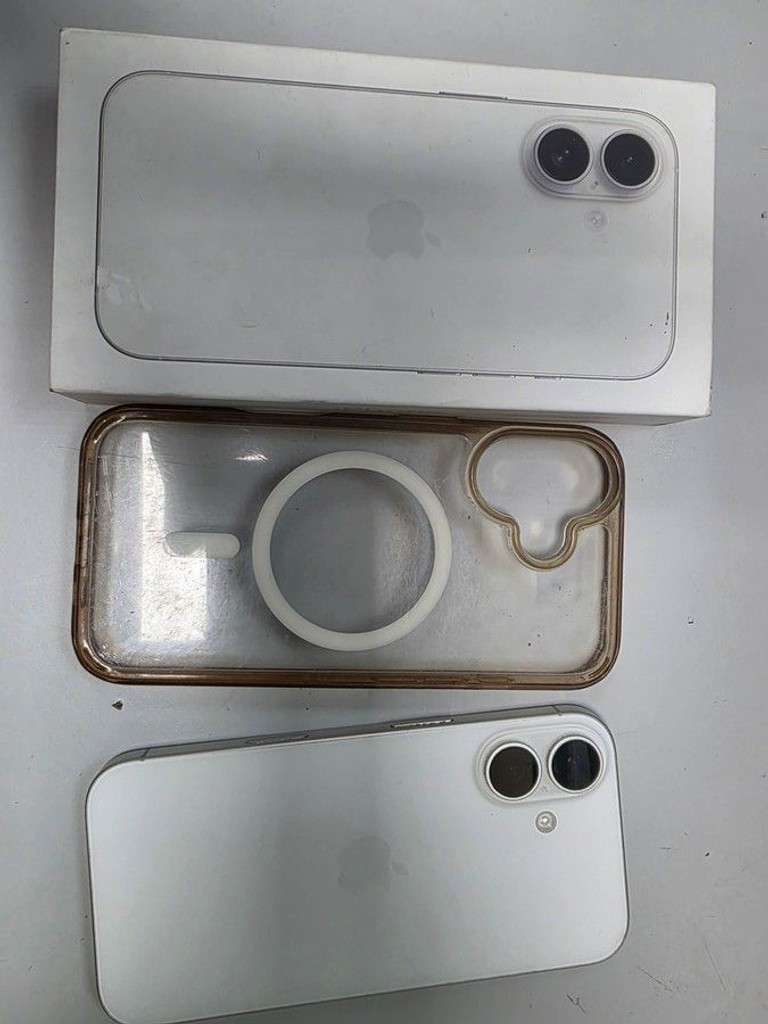 Apple iphone 16 128gb Код:01-201167110. Зображення 9