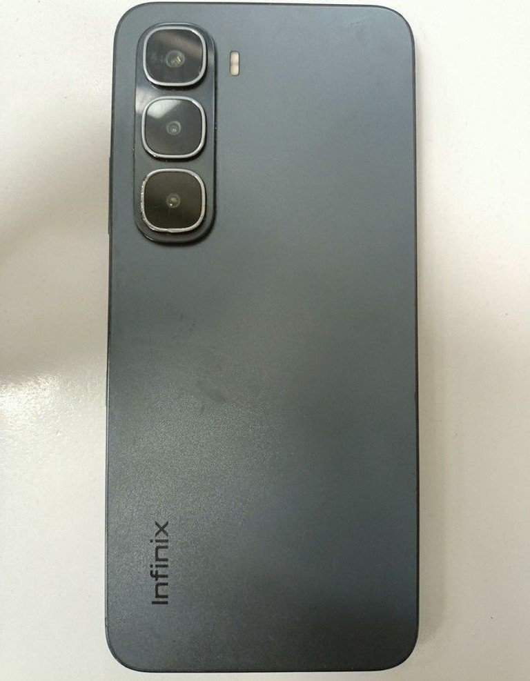 Купити Infinix infinix hot 60i x6728 8/256gb Б/У